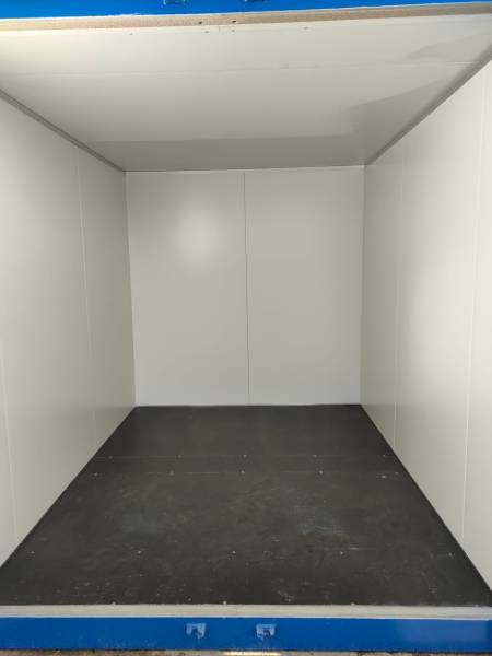 Container aménagé pour stockage de biens professionnels à Le Mans 72