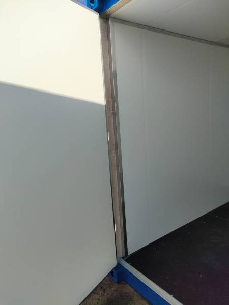 Conteneur garde-meuble sécurisé pour biens personnels à Laval 53